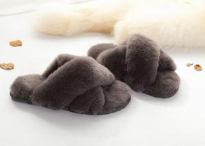 Quality Anti Slip Leather Indoor Sheep Wool Slippers Comfortable Practical For Indoor for sale
