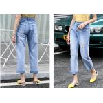 China Straight Leg Light Wash Cotton Stretch Ladies Denim Jeans With Rips for sale