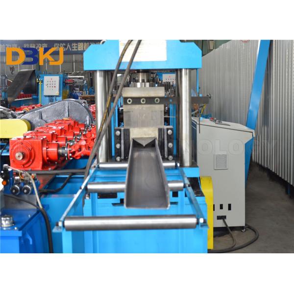 3.0mm 3 Waves Guardrail Roll Forming Machine 10m/Min for Highway Construction
