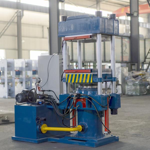 Smooth Vulcanization Process with 125-200mm Plate Clearance Plate Vulcanizer Machine