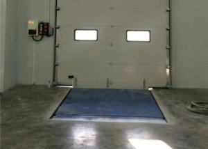 Quality Telescopic Dock Leveler With Retractable Lip Facilitate The Safe Loading And Unloading Of Fully Loaded Trucks for sale