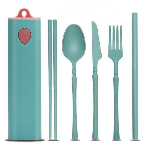 Quality Green Sustainable Wheat Straw Fiber 5-PC Pull Out Cutlery Set Reusable Eco Tableware Accessories Elegant Design For Multiple Uses for sale