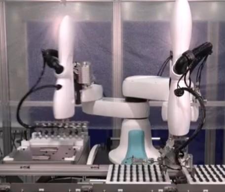 Buy DuAro F61 Controller Smooth Operations Kawasaki Two-Arm Collaborative Robot at wholesale prices
