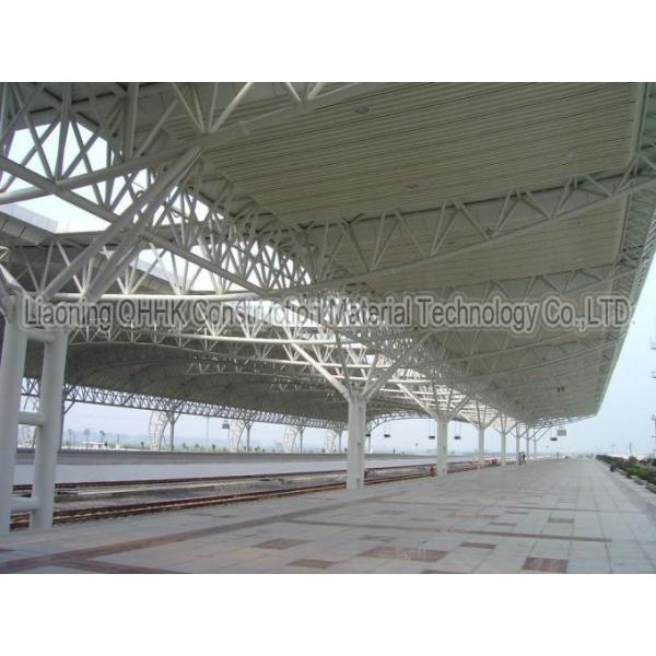 Bus/train station corrugated steel roof truss