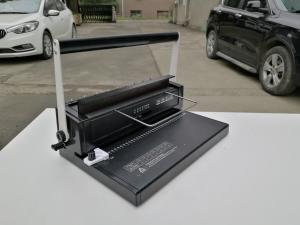 China Small Wire Binding Machine With 12 Sheets Max Punching Capacity on sale