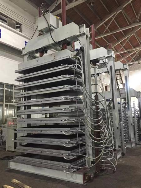 Buy Automatic Foam Press Machine Moulding  With 150mm Distance Between Layer at wholesale prices