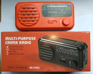 China Portable Small Hand Crank Radio Solar Panel AM520 Led Emergency Torch Radio on sale