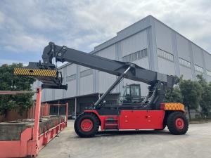 45000kgs Load Container Reach Stacker With CUMMINS Engine