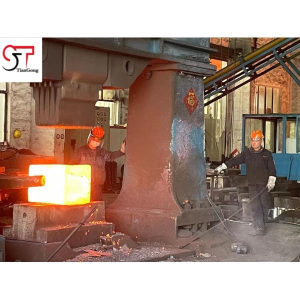 Custom Machined Heavy Forgings Carbon Steel Forging For Industrial Gearboxes Shaft