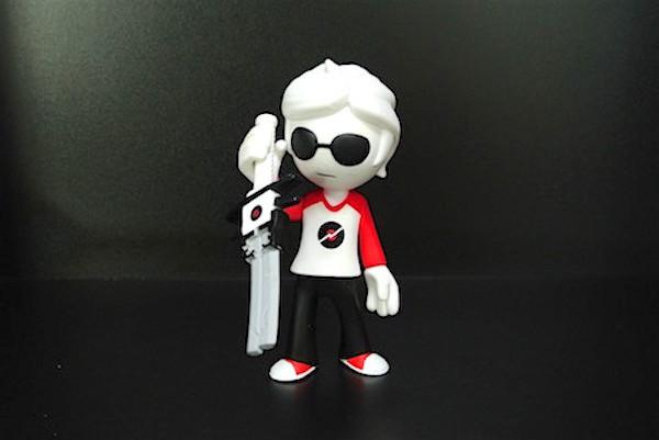 Buy White Hair Dave Anime Action Figures , Plastic Action Figures Customized Color at wholesale prices
