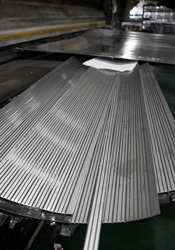 CE Sheet Grooving Machine High Speed V Grooving Machine Anti Skateboard Public Spaces