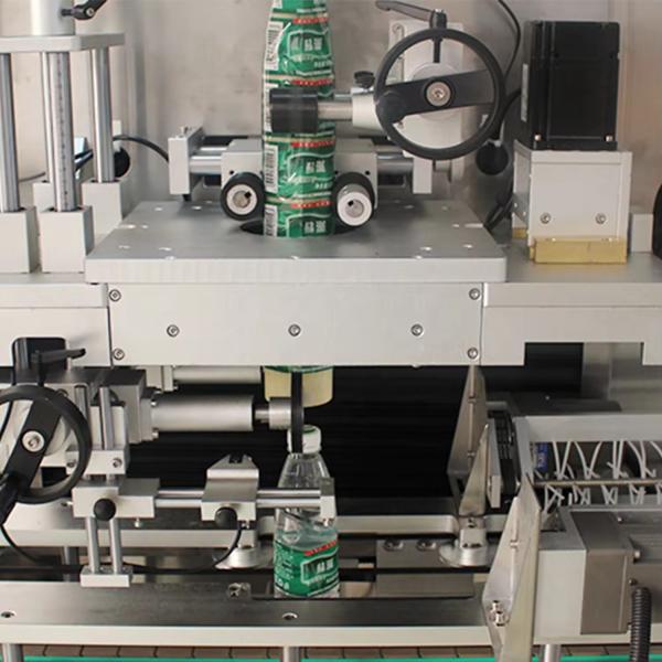 Automatic Juice Bottle Shrink Sleeve Labeling Machine Shrink Label Applicator