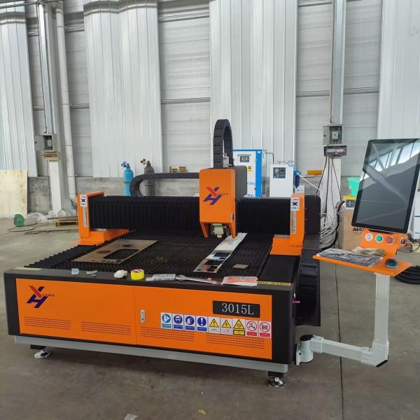 3000*1500mm CNC Fiber Laser Cutter 3000W 6000W 12000W Max Raycus For Sheet Metal