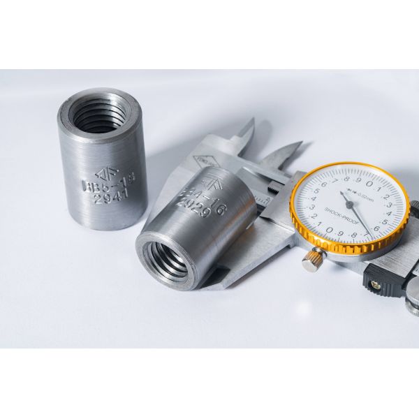 Modern Carbon Structural Steel Parallel M12 Threaded Rebar Coupler