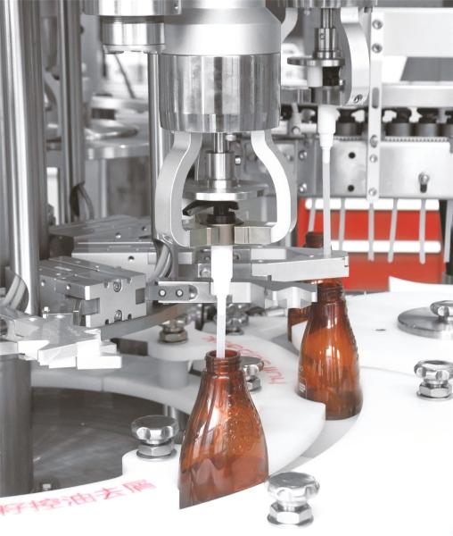 Buy 4KW Automatic Bottle Capper Machine With Cap Feeder at wholesale prices