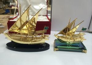 Quality Metal Alloy Arab Cultural Souvenirs / Arabian Fishing Boat Model With Crystal Base for sale