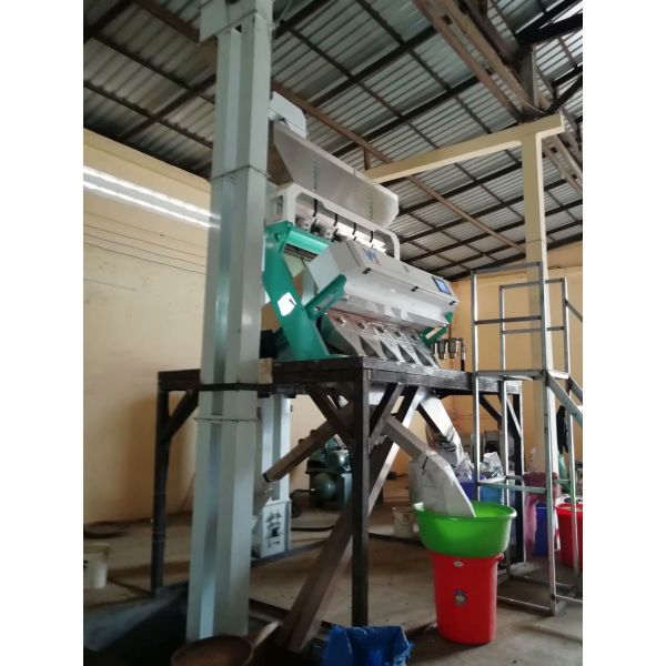 High Sorting Accuracy Multifunction Dark Salt Color Sorter Machine With Wifi Remote