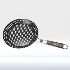 China Non Stick Round Shape BBQ Tools Roasting Pan Rust Resistant Grill Basket Foldable on sale