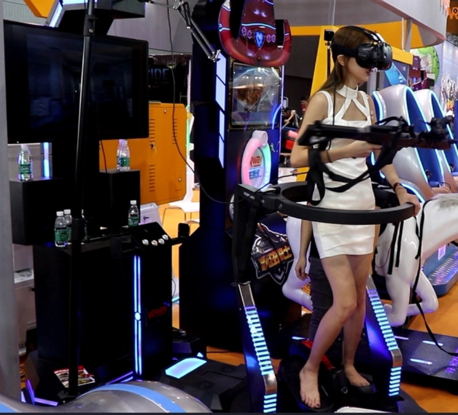 Exclusive Shooting Game Virtual Reality Simulator For Game Zone Customized Color