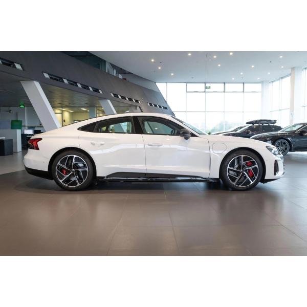 Chinese Large SUV For Audi RS E-tron GT 510kW 495km Long Range Pure Electric Cars For Adult