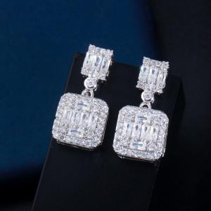 China Fashion Wedding Jewelry Earring Full Crystal Rhinestone square Shape Bridal Jewelry Earrings on sale