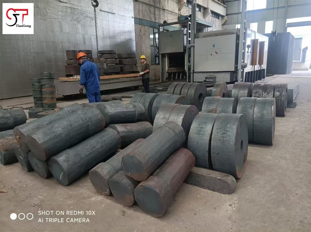 18CrNiMo7-6 Fatigue Resistant Alloy Steel Forgings For Wind Turbine Shafts