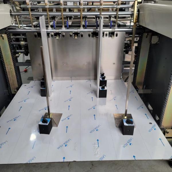 Paper Gluing Gift Box Machine Auto Feeder Box Gluing Machine