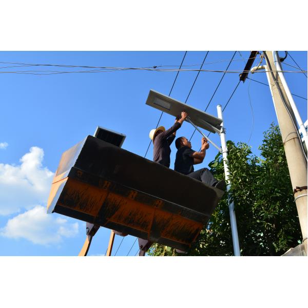 Low price, high quality integrated solar street light, all in one solar street light 60w for hot sale