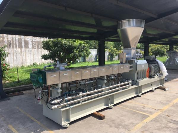 Buy Compounding Twin Screw Extruder For Recycling Fillers Masterbatch Making at wholesale prices