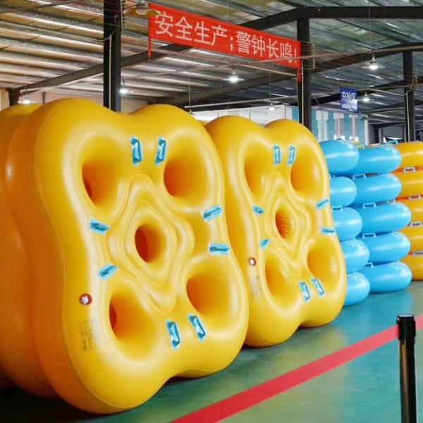 Wear Resistant Inflatable Swim Ring Inflatable Swimming Tube 42" For Wave Pool