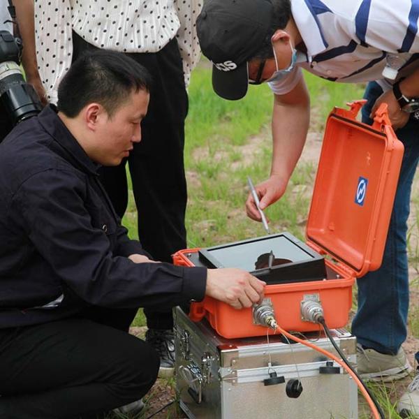 Buy High Resolution Seismic Instruments Electric For Rayleigh Wave at wholesale prices