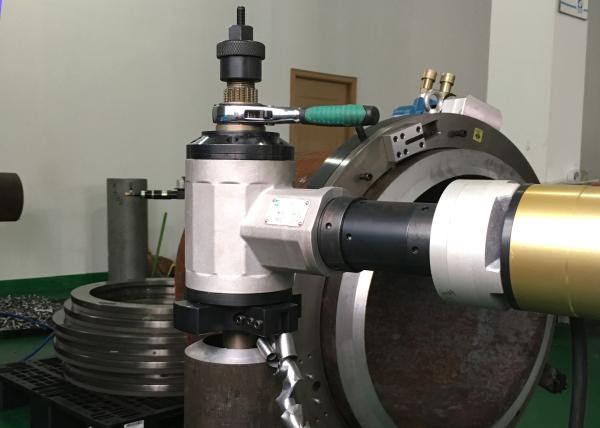 Buy High Efficiency Tube Chamfering Machine , Portable Pipe Beveling Tools at wholesale prices