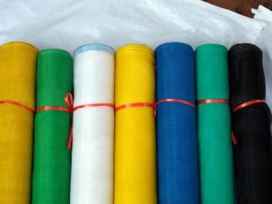 Easy Clean Plastic Nets For Windows Twisted Weave Custom Color ISO 9000
