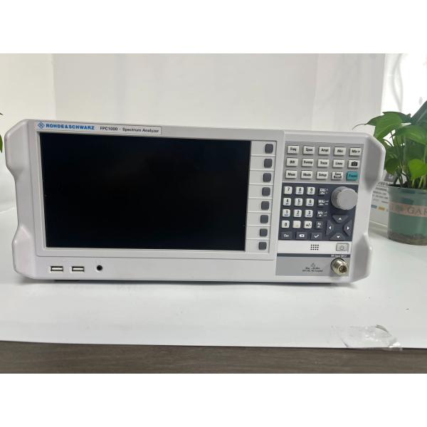 1 GHz Entry Level RF Spectrum Analyzer Rohde & Schwarz R&S FPC1000