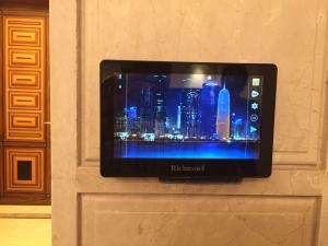 7 Inch Wall Installed Android Industrial Control POE Tablet RJ45 Ethernet Port Support IEEE 802.3af