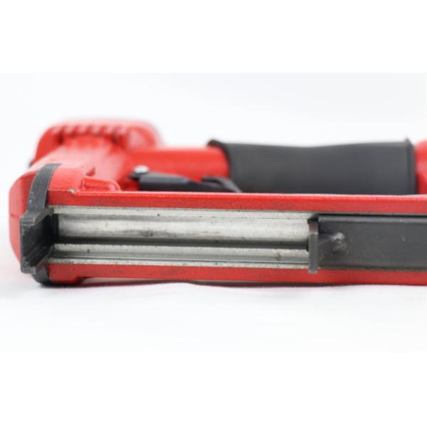 Non-Customized 22gauge Pneumatic Staple Gun for Furniture Fixtures Upholstery 7116S