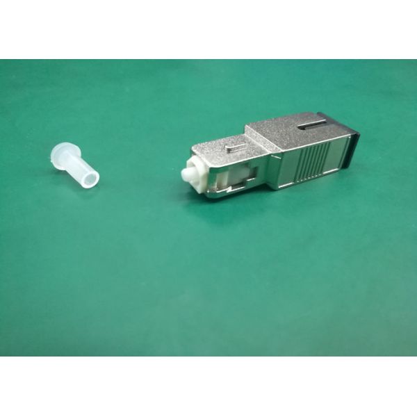 Fiber attenuator, SC plug-in type, 1310nm, 5dB, 10dB, 15dB, 20dB fixed attenuation.