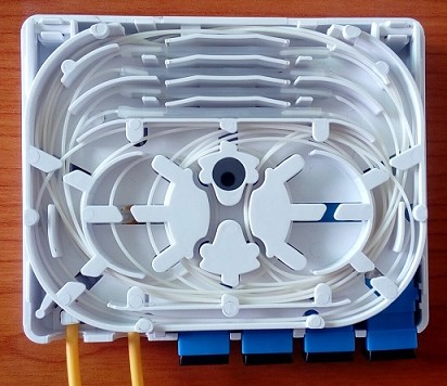 4 Fiber Fiber Optic Termination Box , Network Termination Box For Fiber