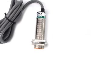 Quality DC Three Wire PNP Proximity Switch , PNP Type Sensor Normally Open for sale