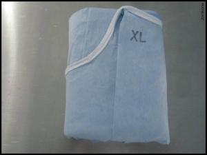 China Soft And Comfortable Disposable Medical Gowns Customized Logo OEM Accepted on sale