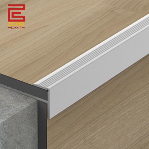 Anodized Bronze Stair Step Edge Trim Aluminium Stair Nose Molding Metal