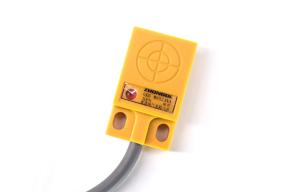 Quality Lightweight NPN Proximity Switch , 3 Wire NPN Proximity Sensor Dust Proof for sale