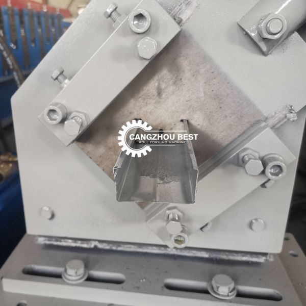 Custom C Channel 1.2mm Stud And Track Roll Forming Machine Multi Profile