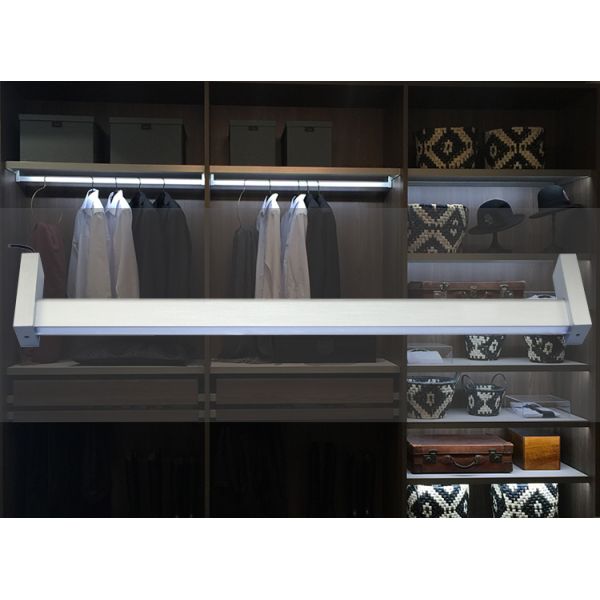 Motion Sensor Hanger Rod with LED Light 30° Beam Angle 400lm Flux A3176