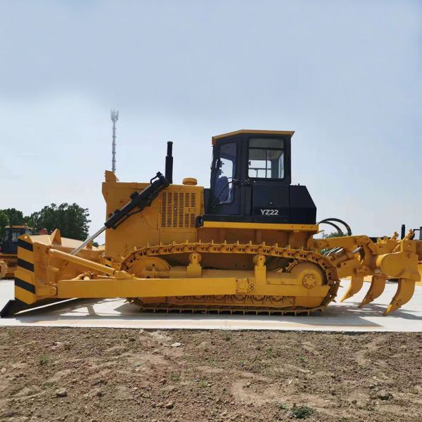 SINOMACH Changlin YZ220 Crawler Dozer Equipment Engine Power 171KW 23.5 Ton 6.4m3