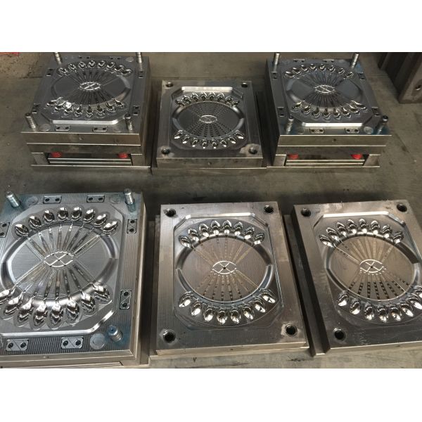 Plastic Spoon Plastic Injection Mould Making Custom Made Round / Rectangle Design