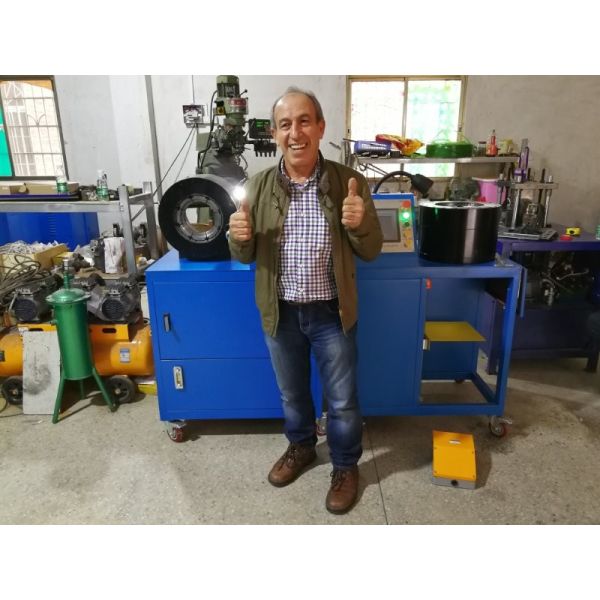 High Pressure Hydraulic Hose Crimping Machine Air Suspension 220V 380V