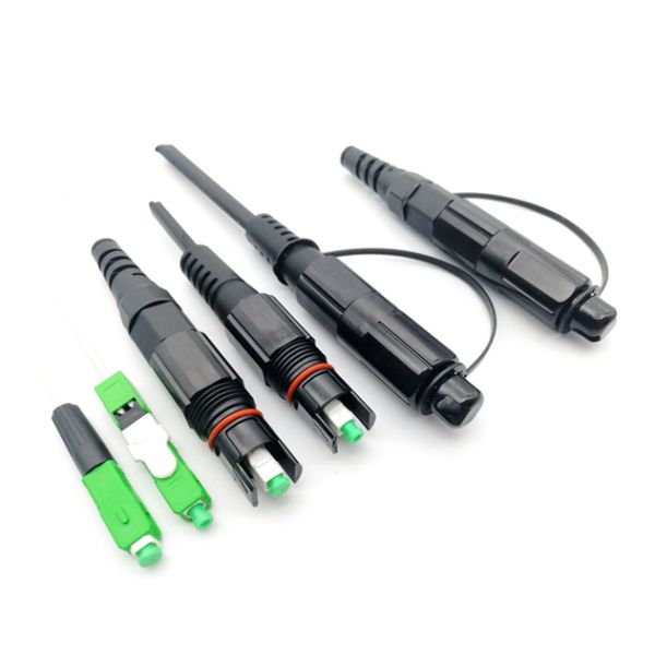 Outdoor Waterproof IP68 SC Fast Connector for G652 G657 Fiber Optic Applications