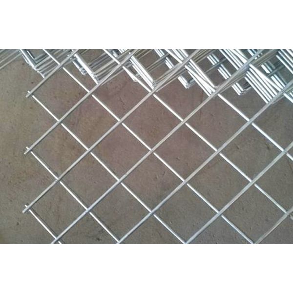 Low Carbon Steel Welded Wire Mesh Panels with Square or Rectangular Hole Shapes and Customizable Wire Diameters