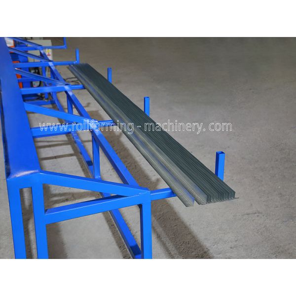 0.3 - 0.8MM High Speed Stud And Track Roll Forming Machine